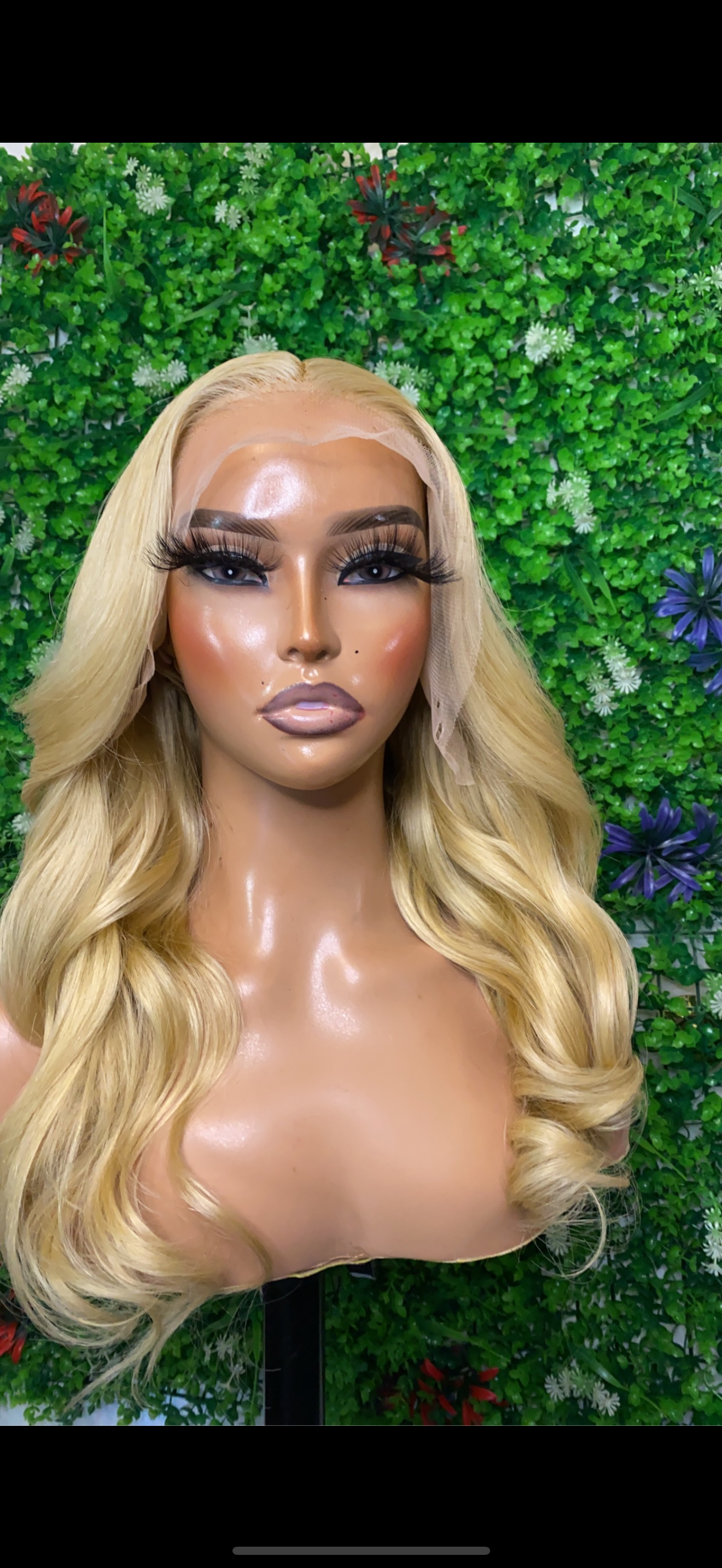 613-Blonde